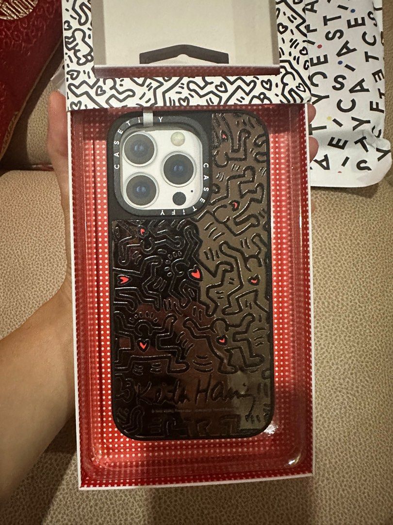 Casetify Keith Haring Mirror Casing (IP 14 Pro), Mobile Phones