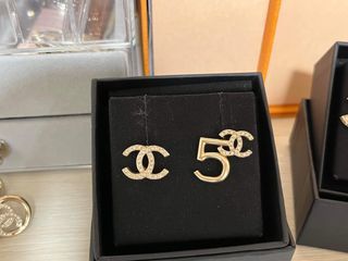 Chanel 貼耳 不對稱款 台灣購證 全配