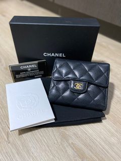 500+ affordable chanel classic flap small wallet For Sale, Bags & Wallets