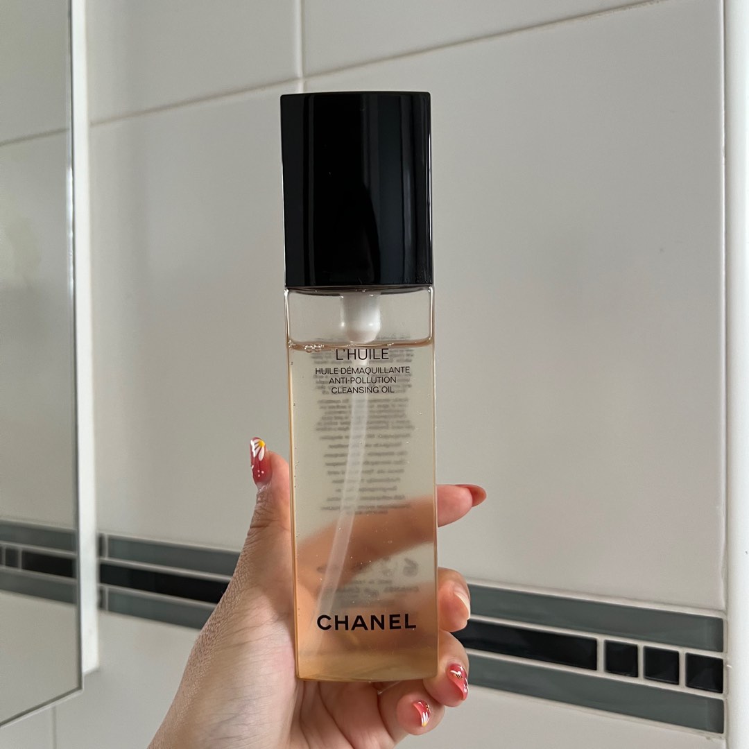 Chanel L'huile anti-pollution cleansing oil, Beauty & Personal Care, Face, Face  Care on Carousell