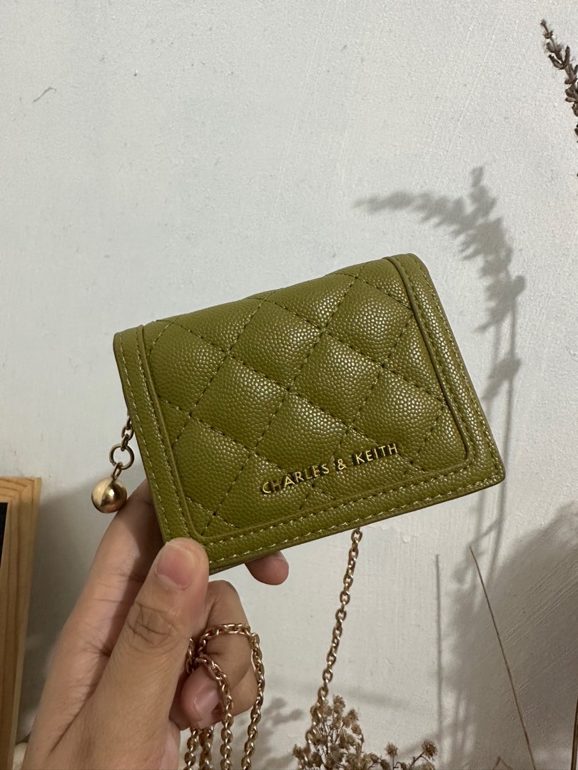 Charles and keith store wallet on chain