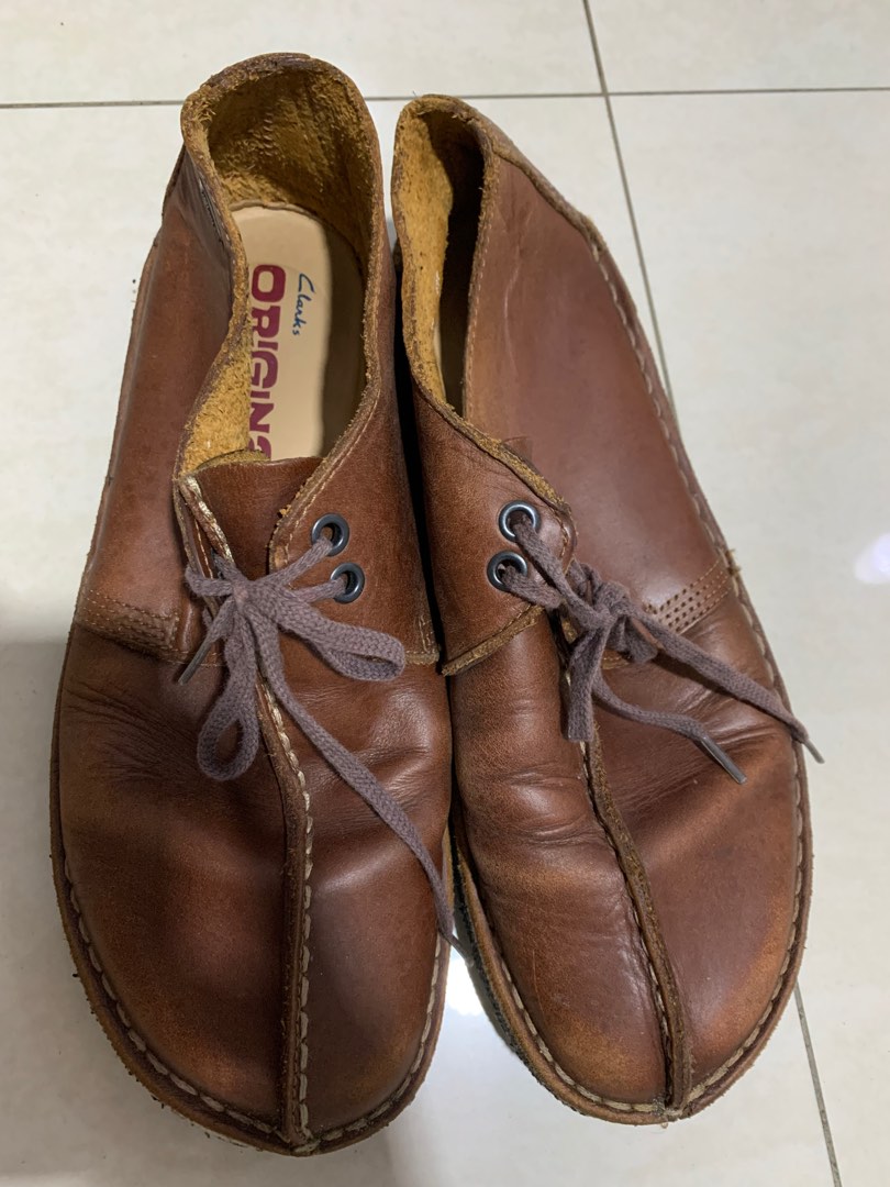 Where sells clarks hotsell shoes