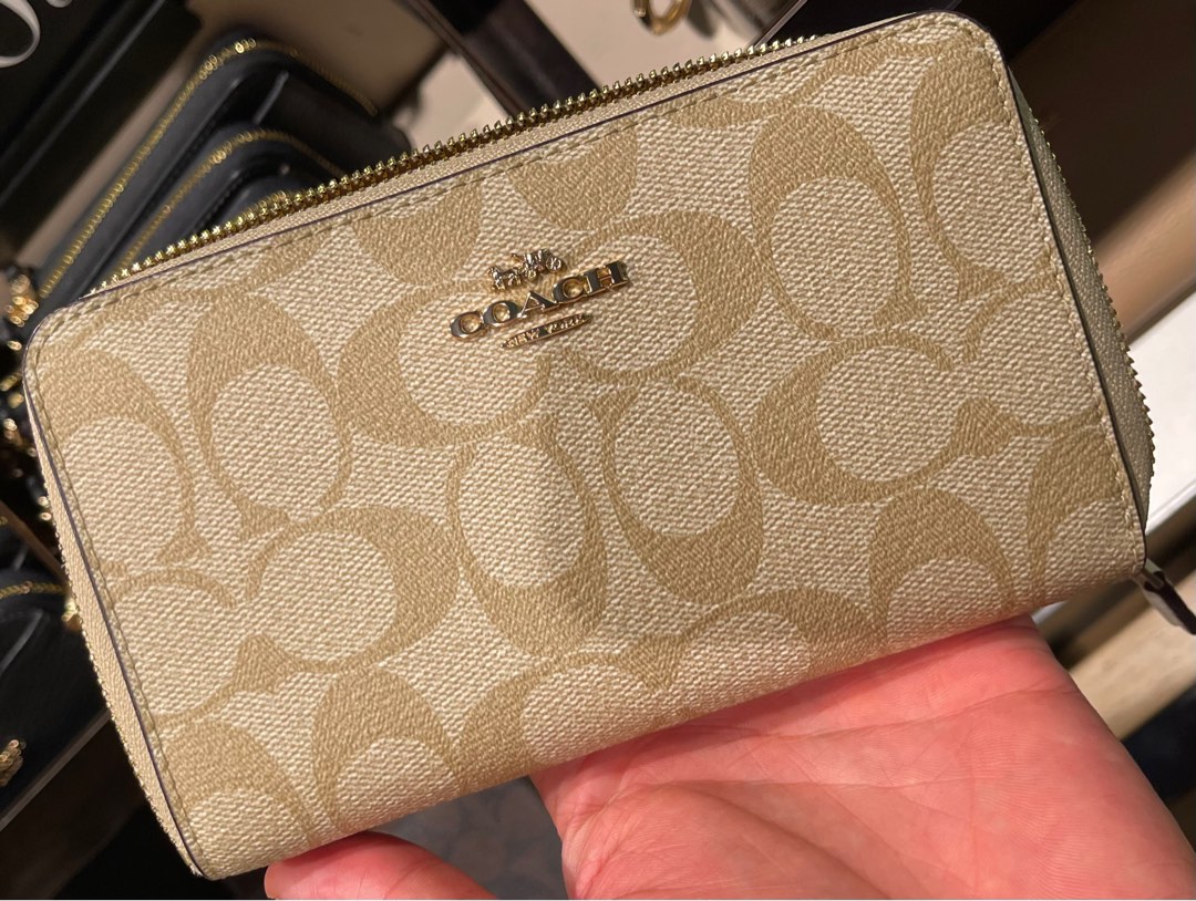 Coach authentic purse, Women's Fashion, Bags & Wallets, Purses