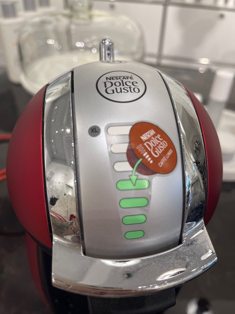 Coffee machine nescafe dolce gusto, Food & Drinks, Beverages on Carousell