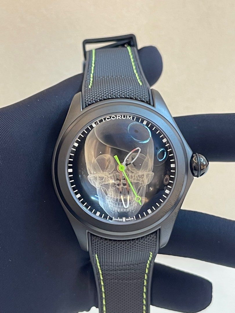 Corum bubble hotsell 47 skull
