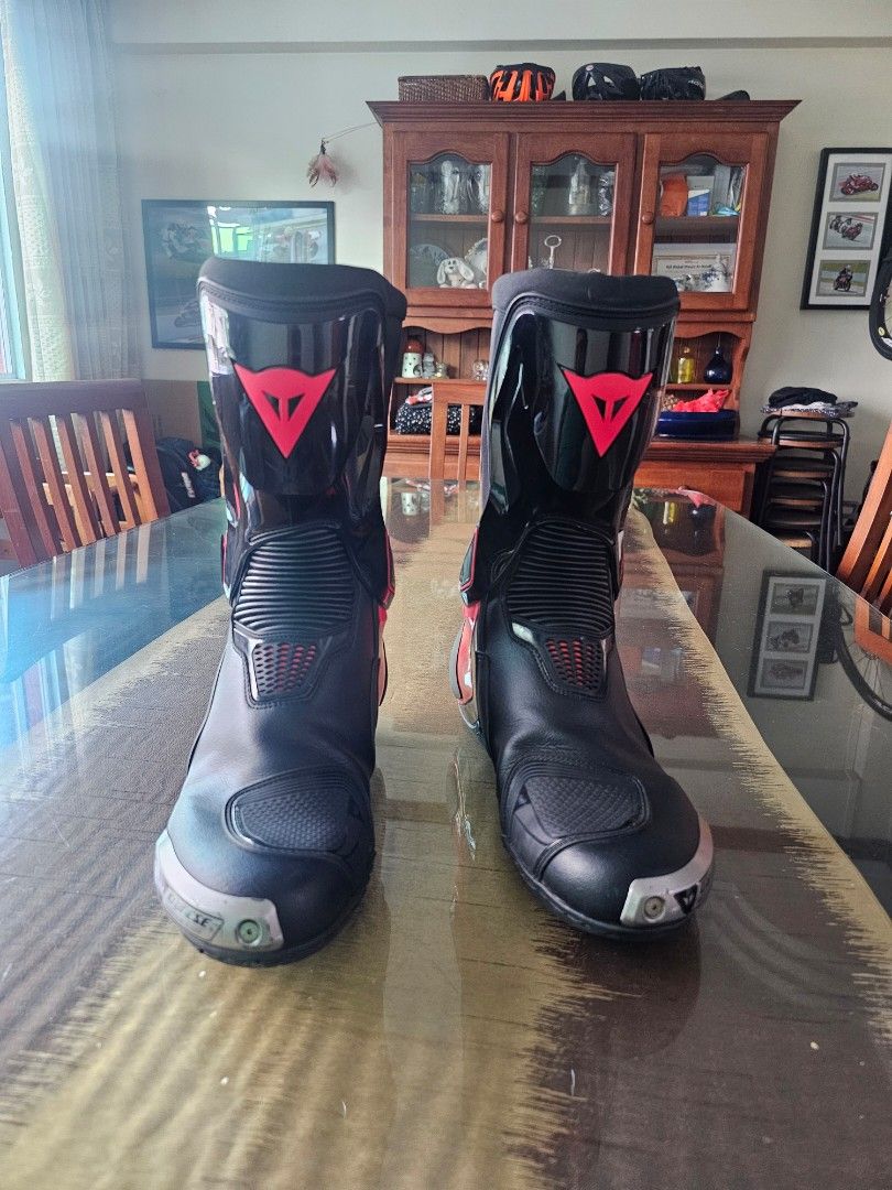 Dainese Torque 3 Out Boots. Fluro Red. Size Euro 45 Motorcycles