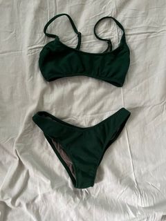 (Category: ) located in . Submitted by luna.declutter (Listing ID 1253594811, Image 1). Description: .