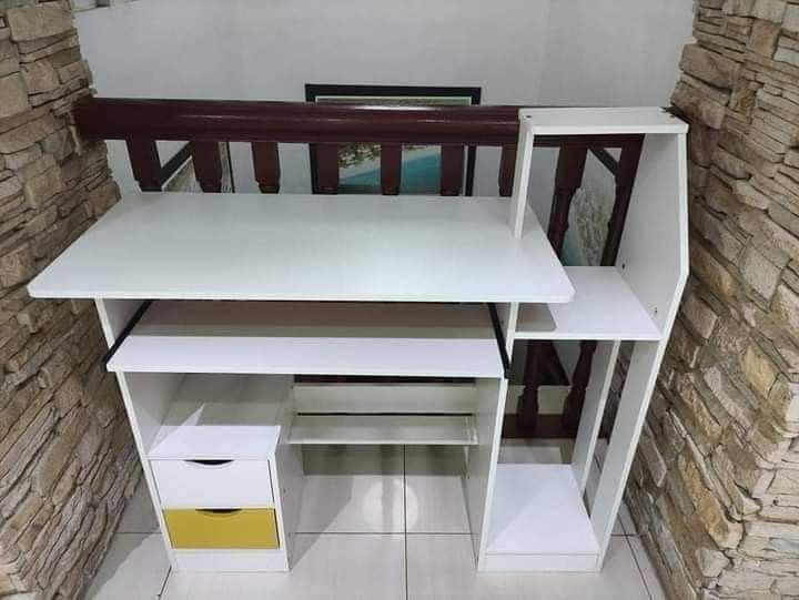 Desktop Table (Category: Tables & Sets) located in Manila. Submitted by redonlineshop (Listing ID 1253614745, Image 2). Description: Desktop Table Php 1500 multifunction computer table with dawer and shelves ✔materials: medium density fiber ✔Size: 100x40x92cm with keyboard holder ✔easy to assemble with manual and tools BRAND NEW ONHAND and Ready to Deliver Accept Gcash payment/COD Same day delivery + SF.
