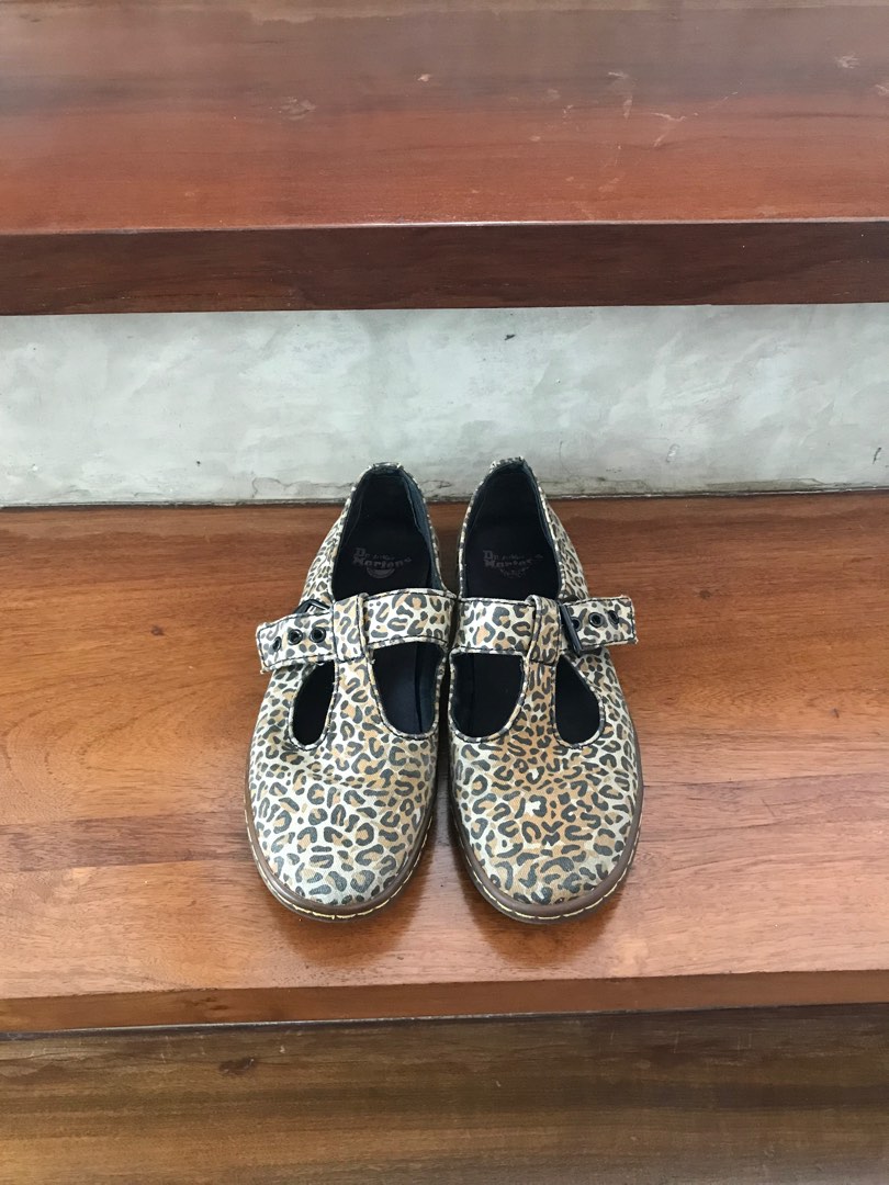 Dr Martens canvas maryjanes Women s Fashion Footwear Loafers on Carousell