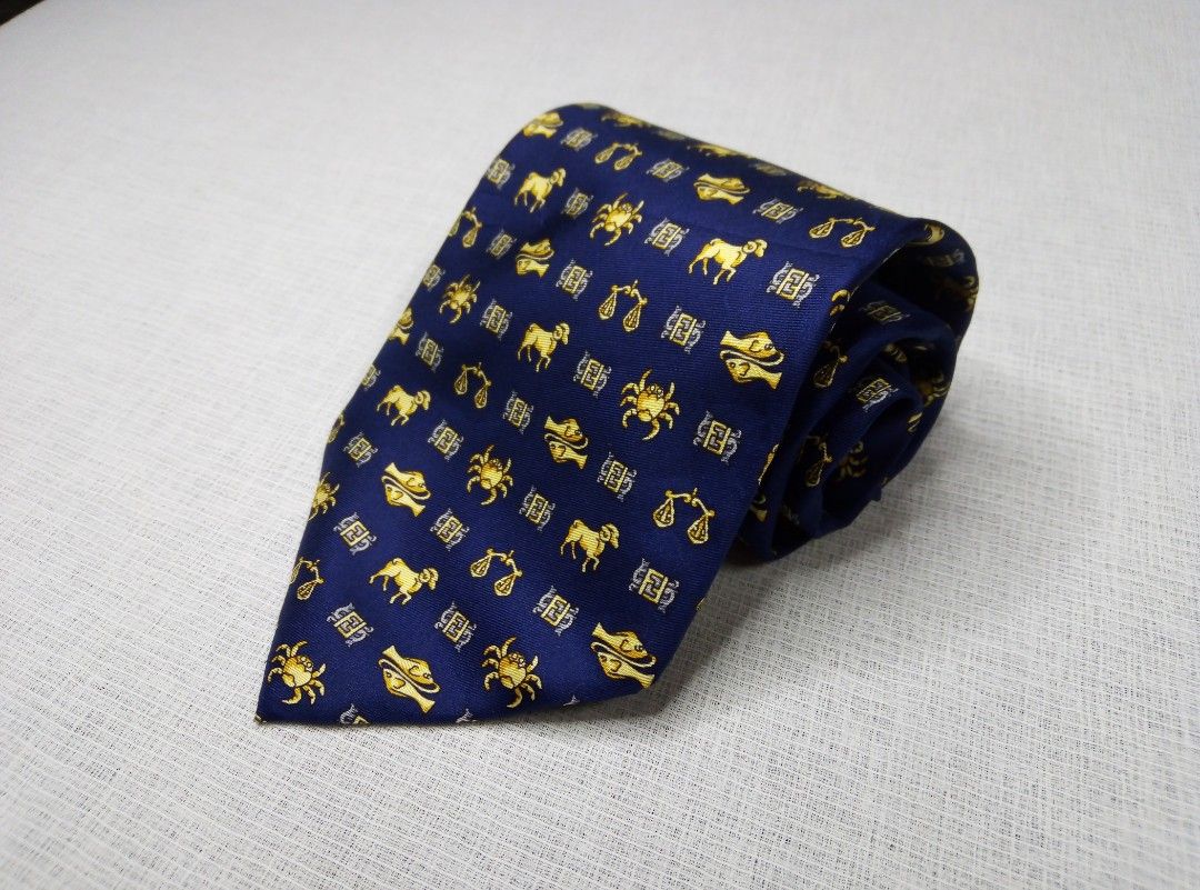 Fendi pure silk necktie blue colour made in italy neck ties