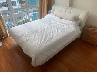 (Category: ) located in . Submitted by amccrow (Listing ID 1253612620, Image 1). Description: .