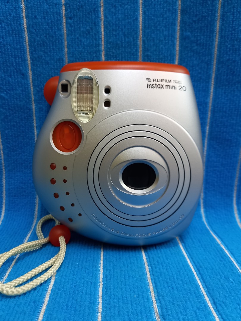 INSTAX MINI20 - フィルムカメラ