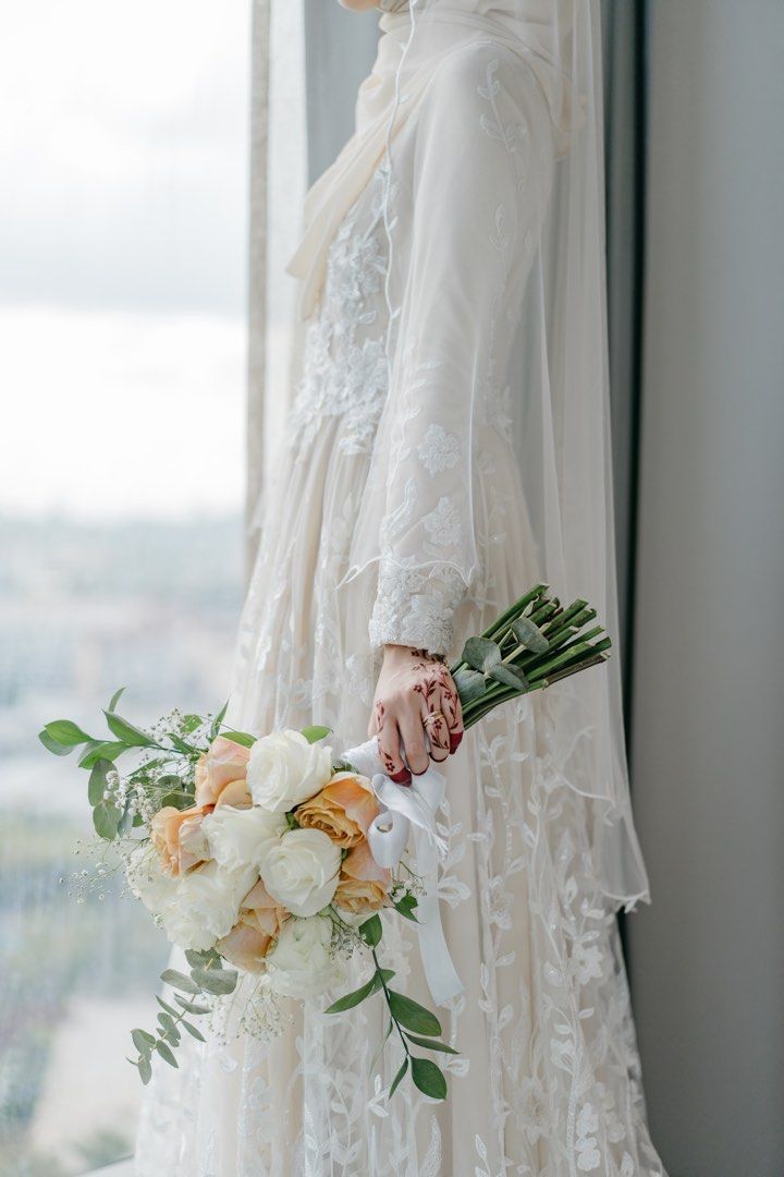Full shop lace dress