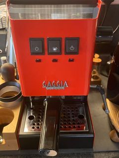 Gaggia classic lobster red.