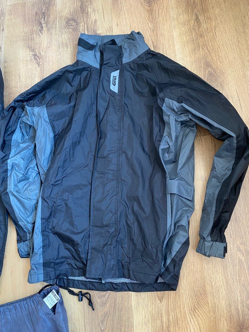 Givi Rider tech motorcycle rain coat rain suit Motorcycles