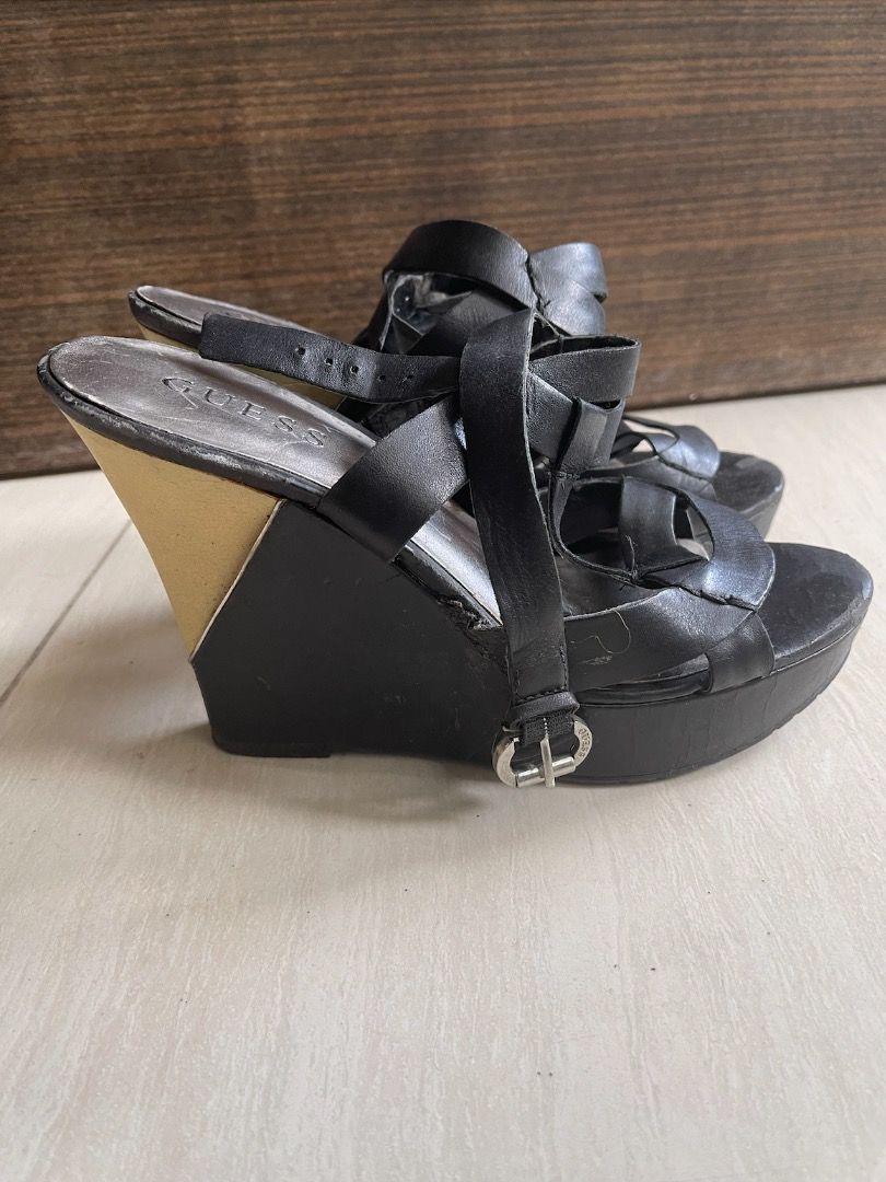 Guess black hot sale wedges