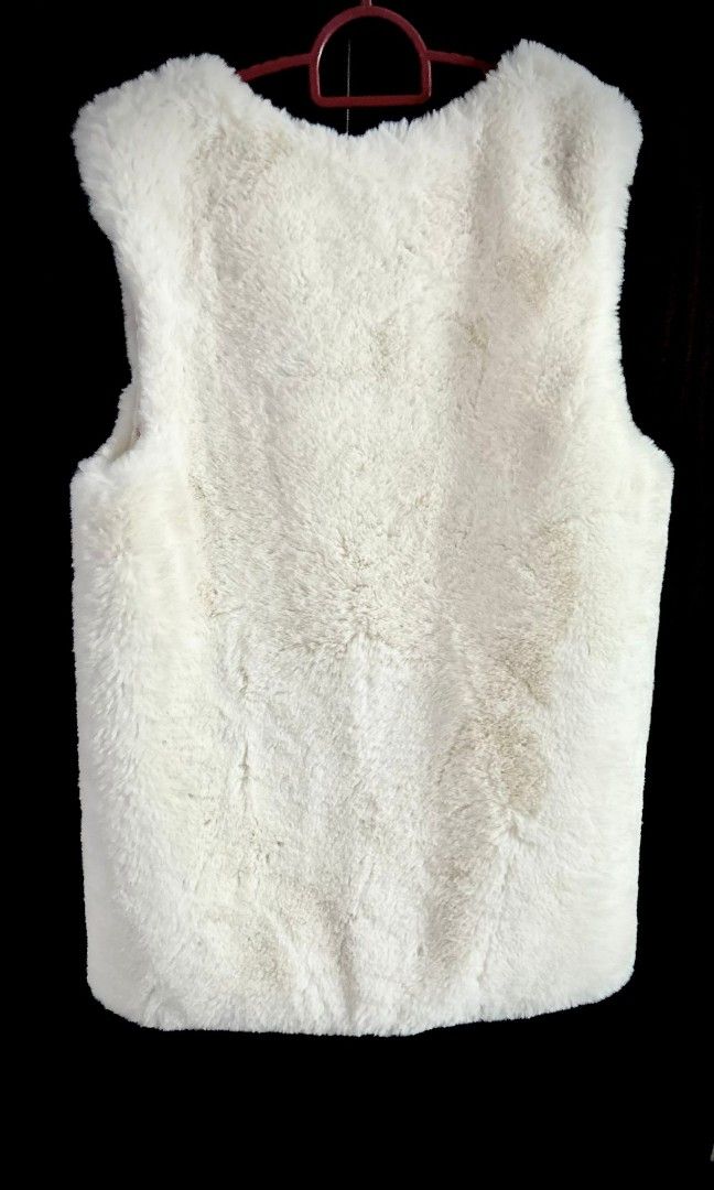 White fur vest womens hotsell