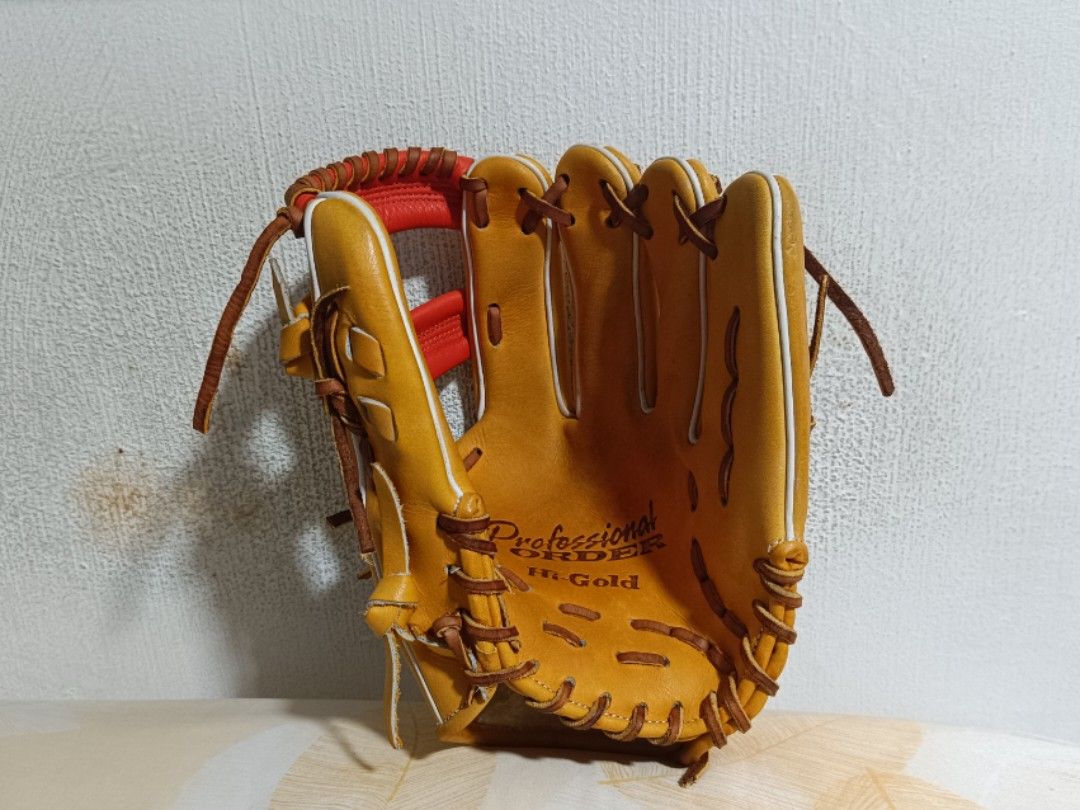 HiGold Baseball/Softball Glove, Sports Equipment, Sports & Games
