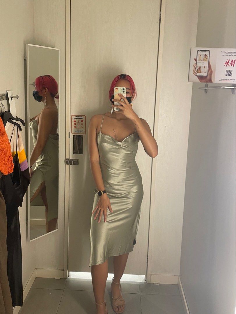 H&m green satin online dress
