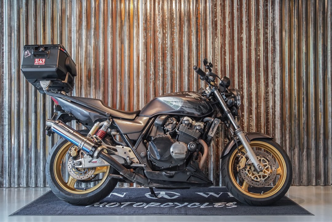 Honda CB400 Spec 3, Motorcycles, Motorcycles for Sale, Class 2A on Carousell