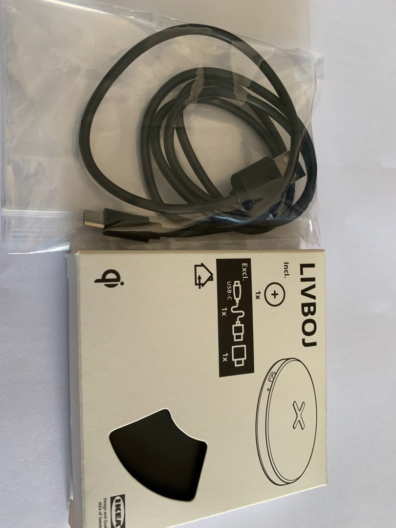 IKEA Livboj USB power adapter (5V, 2A) with USB TypeC