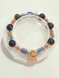 (Category: ) located in . Submitted by crystalslicious (Listing ID 1253651624, Image 1). Description: .