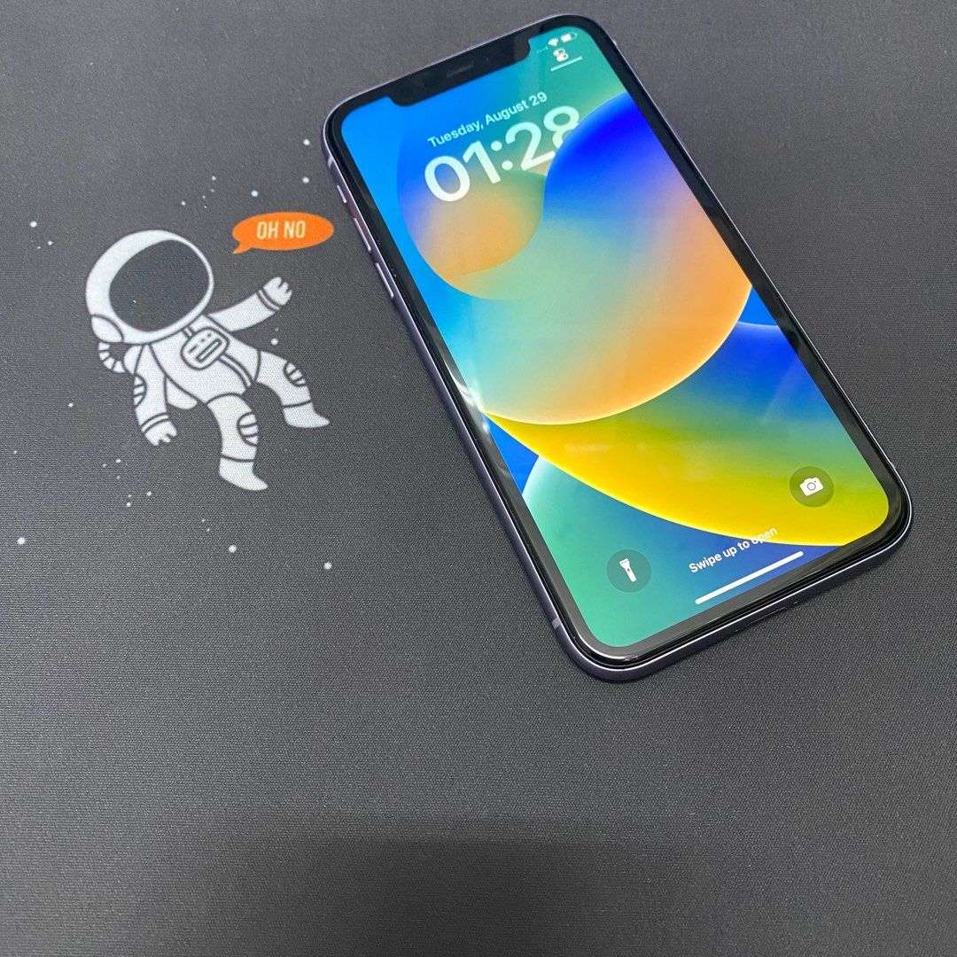 Olixar iPhone 11 Privacy Tempered Glass Screen Protector Review 