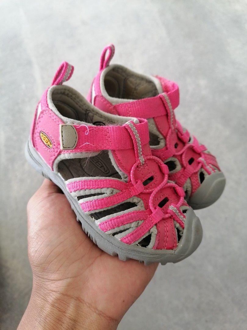 Keen 2024 pink sandals