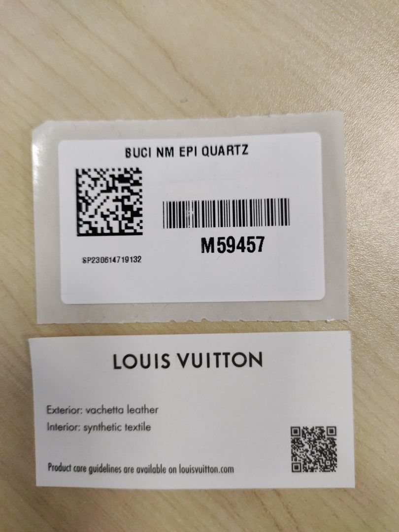 Louis Vuitton Buci Quartz EPI