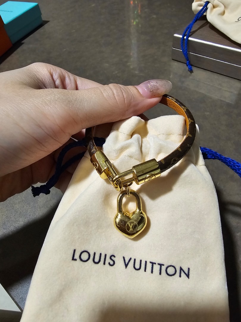 Louis Vuitton Crazy In Lock Charm Bracelet - Brass Charm, Bracelets -  LOU807027
