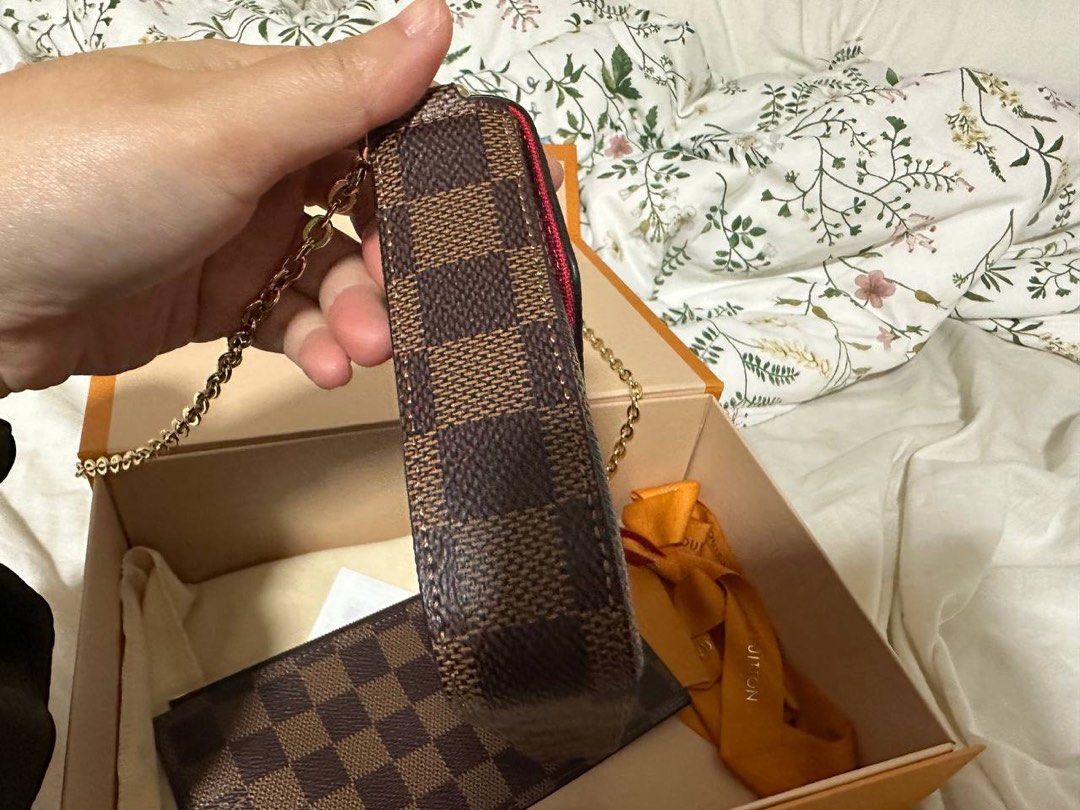 louis-vuitton key pouch damier ebene