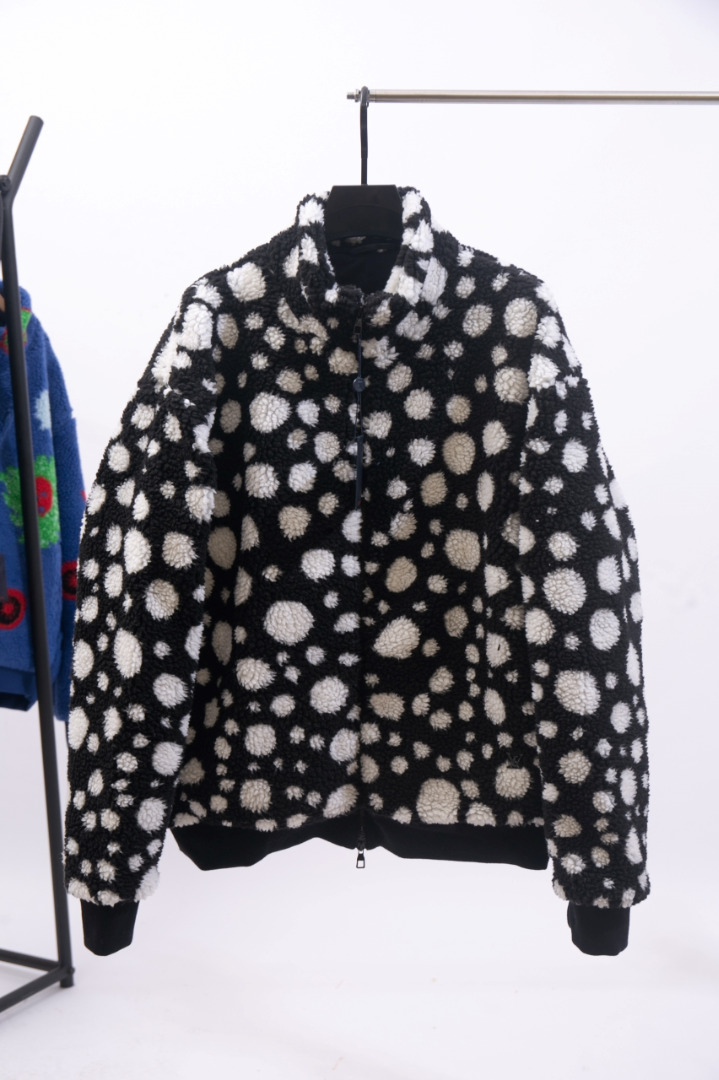 Louis Vuitton LV x YK Reversible Infinity Dots Bomber Jacket Bright Red. Size 38