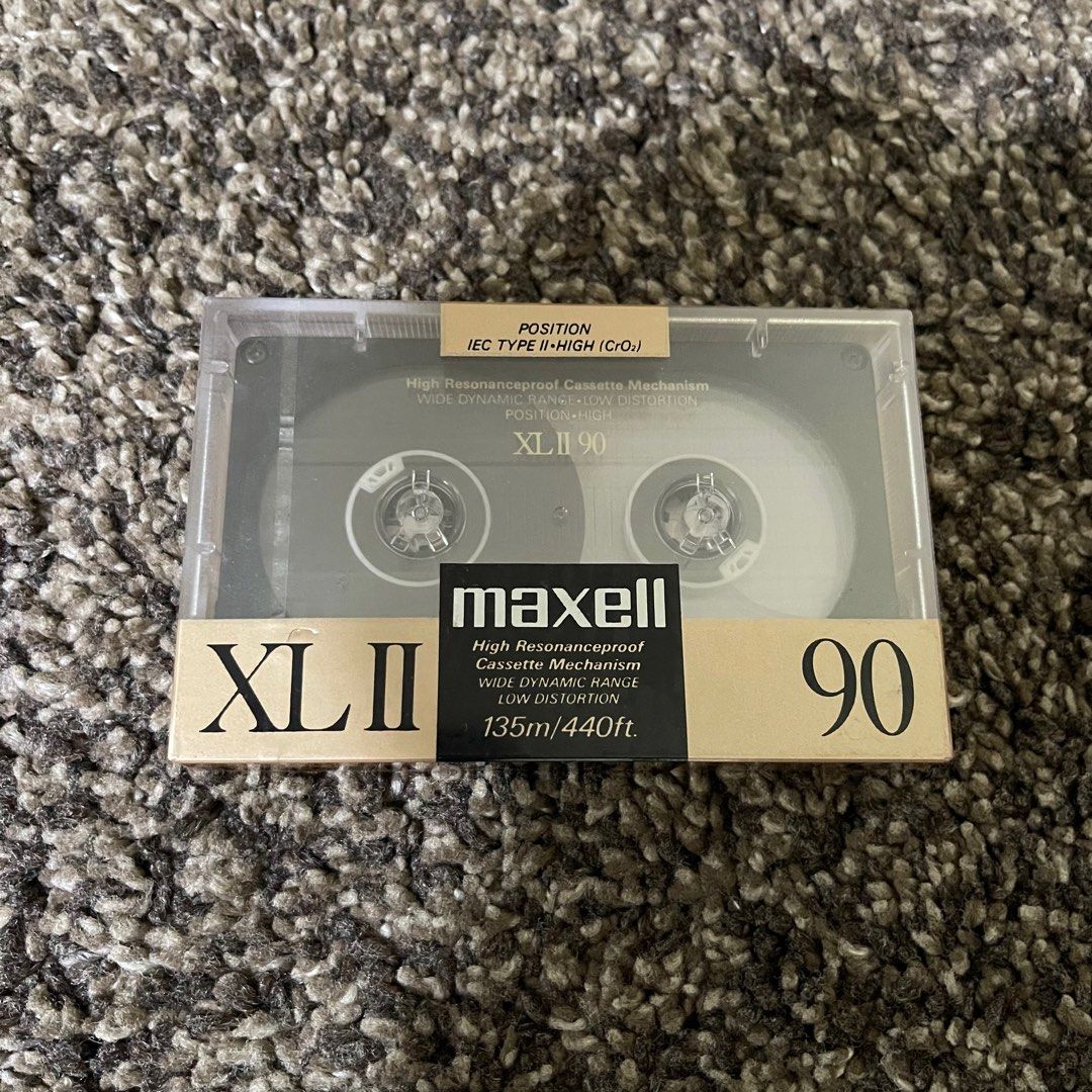 New Maxell XLII Blank 90 Minute Cassette Tape, Factory Sealed 