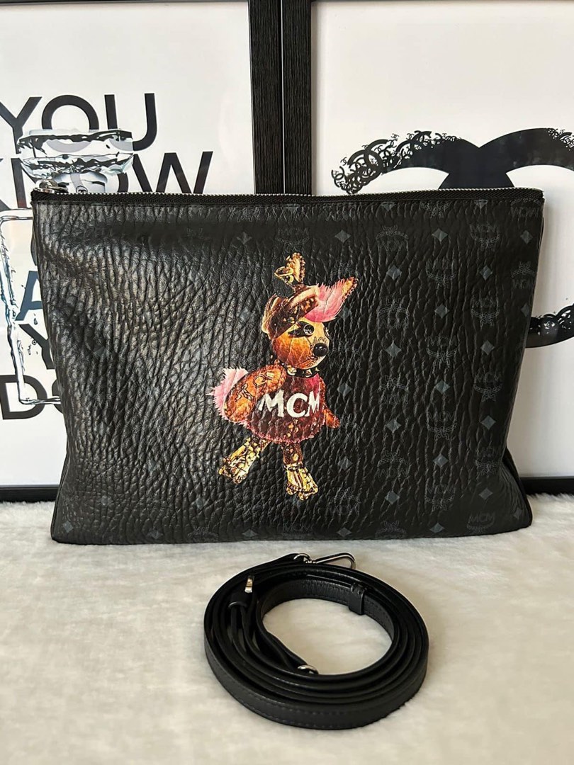 Vintage MCM Papillon Black Purse, Luxury, Bags & Wallets on Carousell