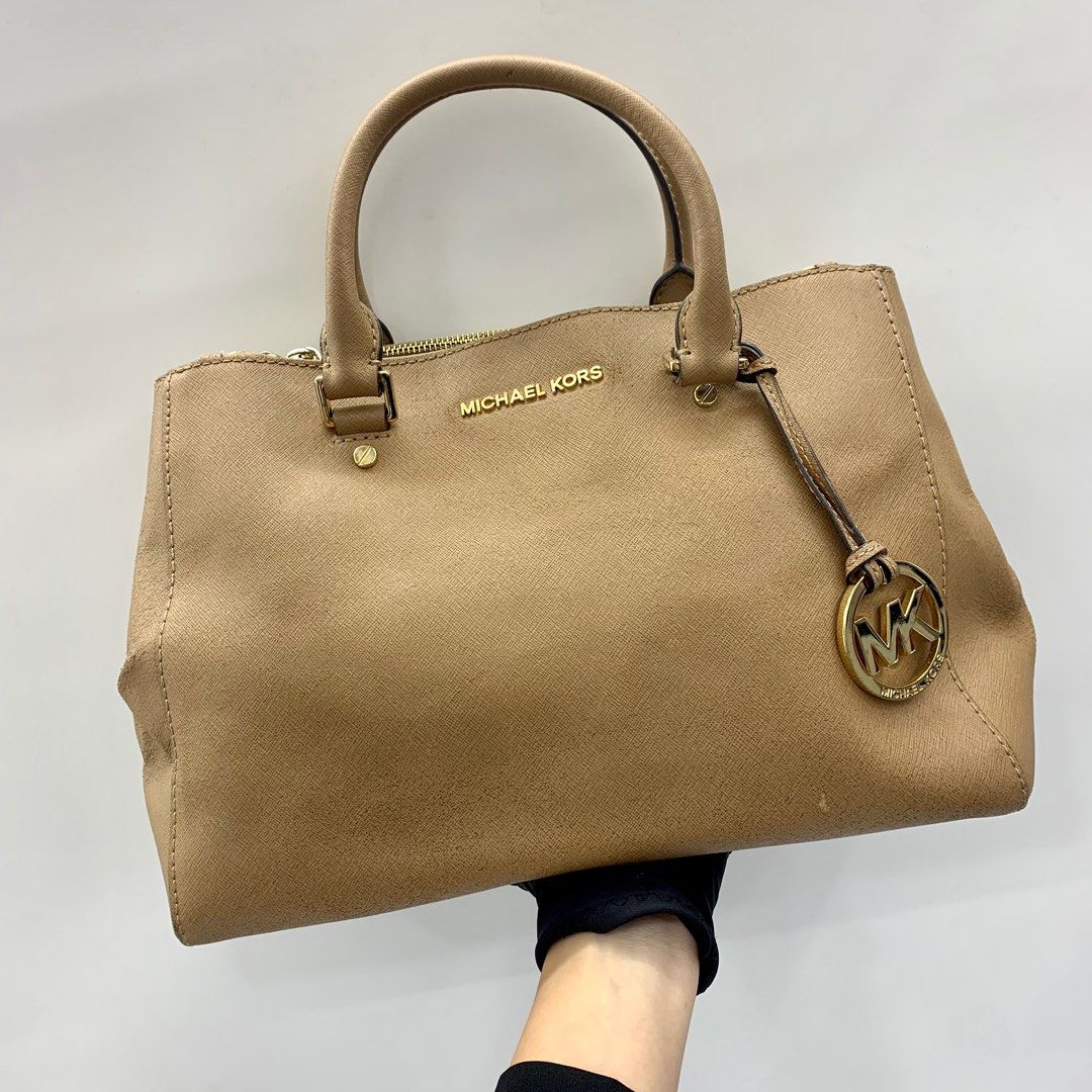 Discounted michael kors bags sales