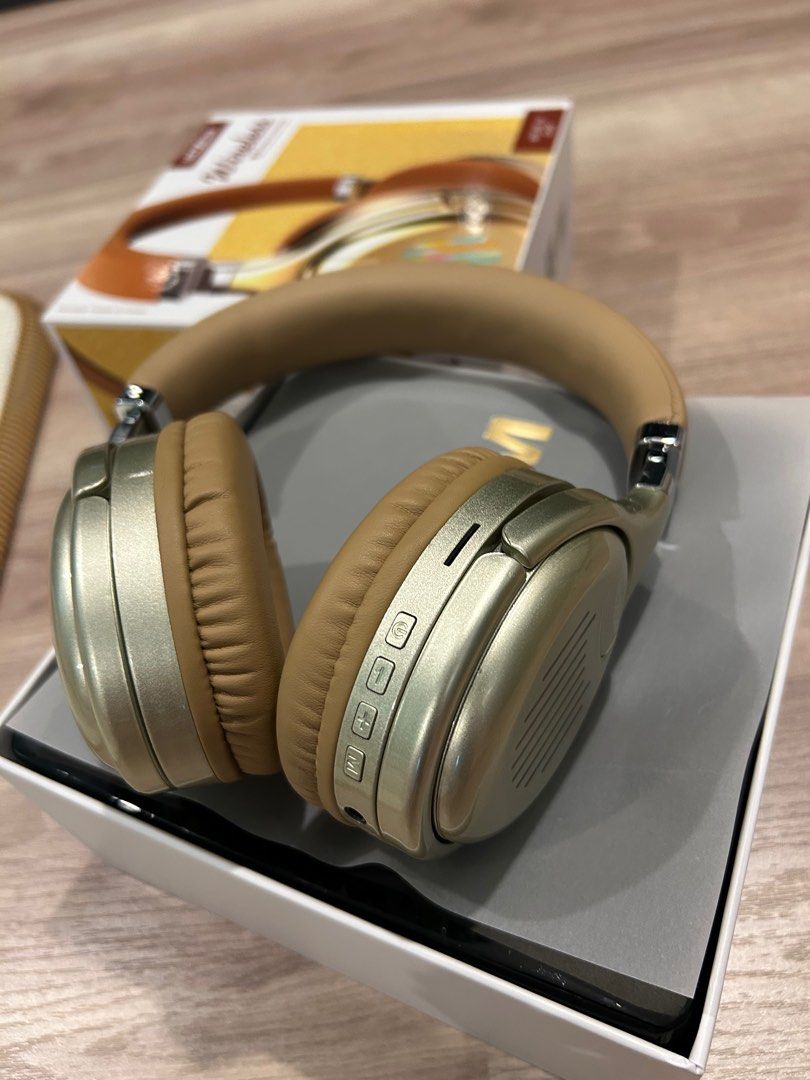 Moxom clearance bluetooth headphones