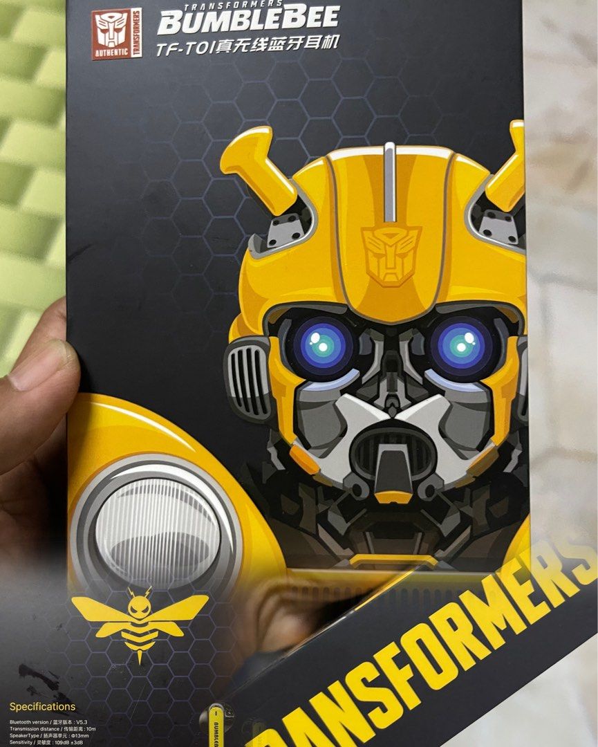 New seal Transfomers Earbuds for sale Rm50. Transformers TFT01