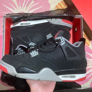 Nike Air Jordan 4 Bred