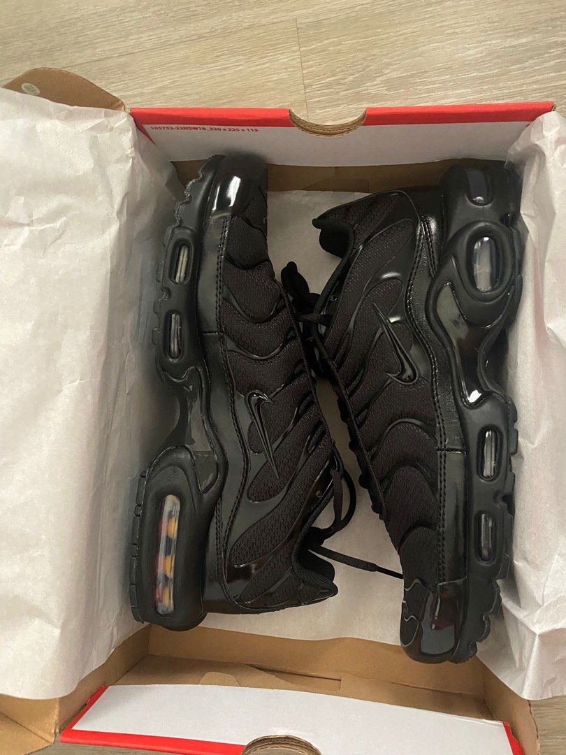 Max hotsell plus nike