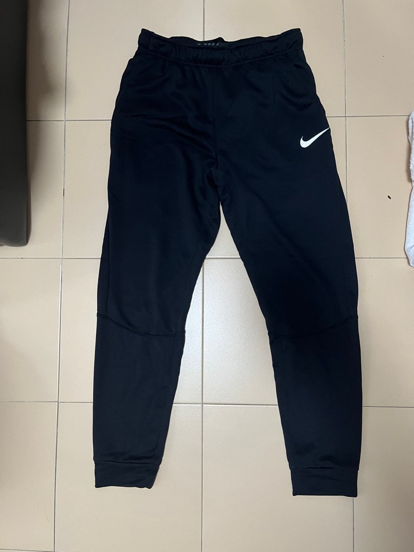 Nike Joggers, Men's Fashion, Bottoms, Joggers on Carousell