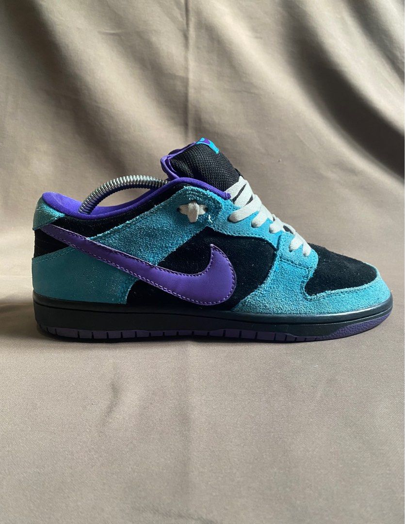 Nike sb sales dunk low skeletor