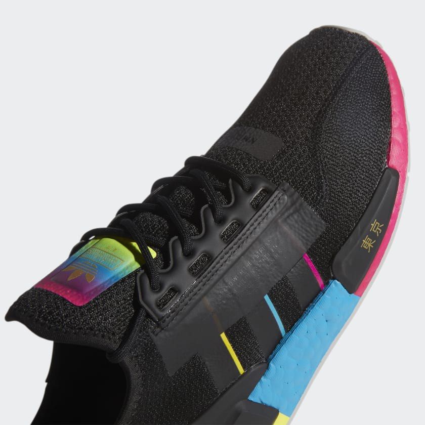 https://www.carousell.sg/p/nmd-r1v2-tokyo-nights-1253622942/