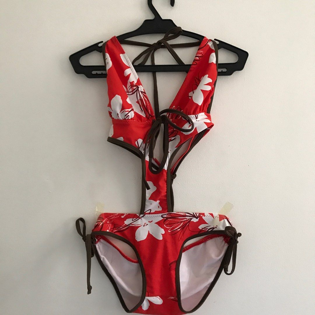 Applique one-piece bikini set main image 0