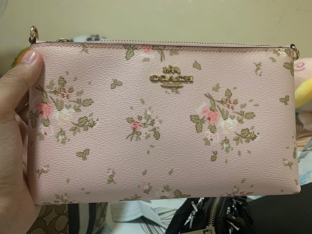 Coach zip top crossbody with rose bouquet best sale print