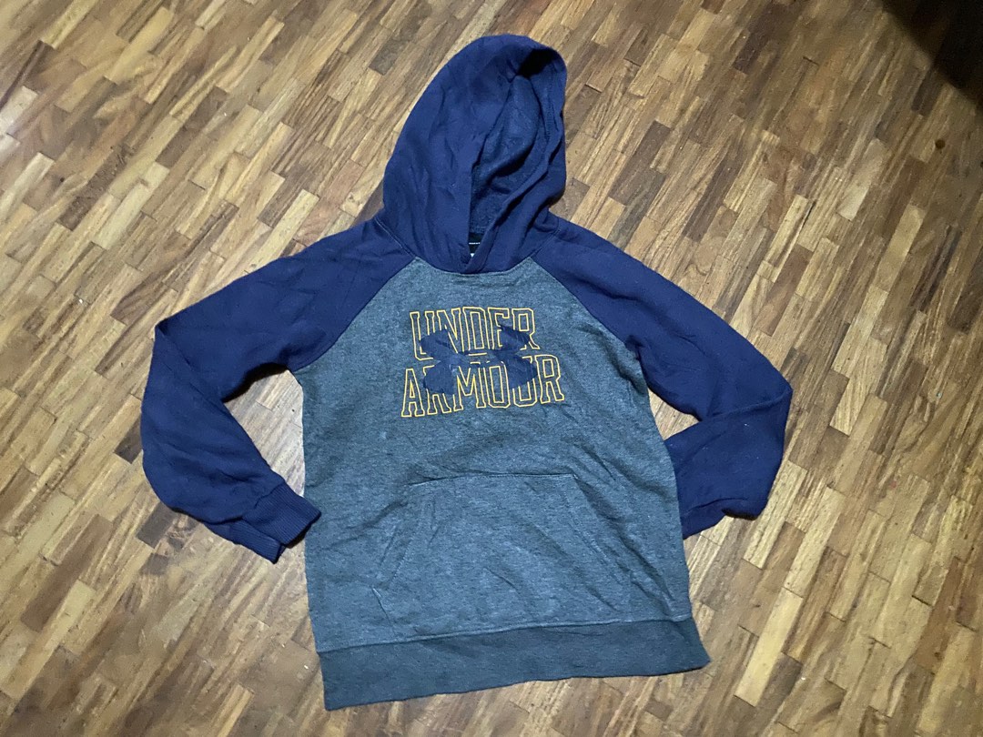 Under armour hoodie kids gold hot sale
