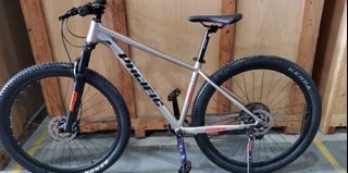 （分類：）位於 。 由 vicvic15 提交（商品編號 1253631989，圖片 1）。簡介： 。