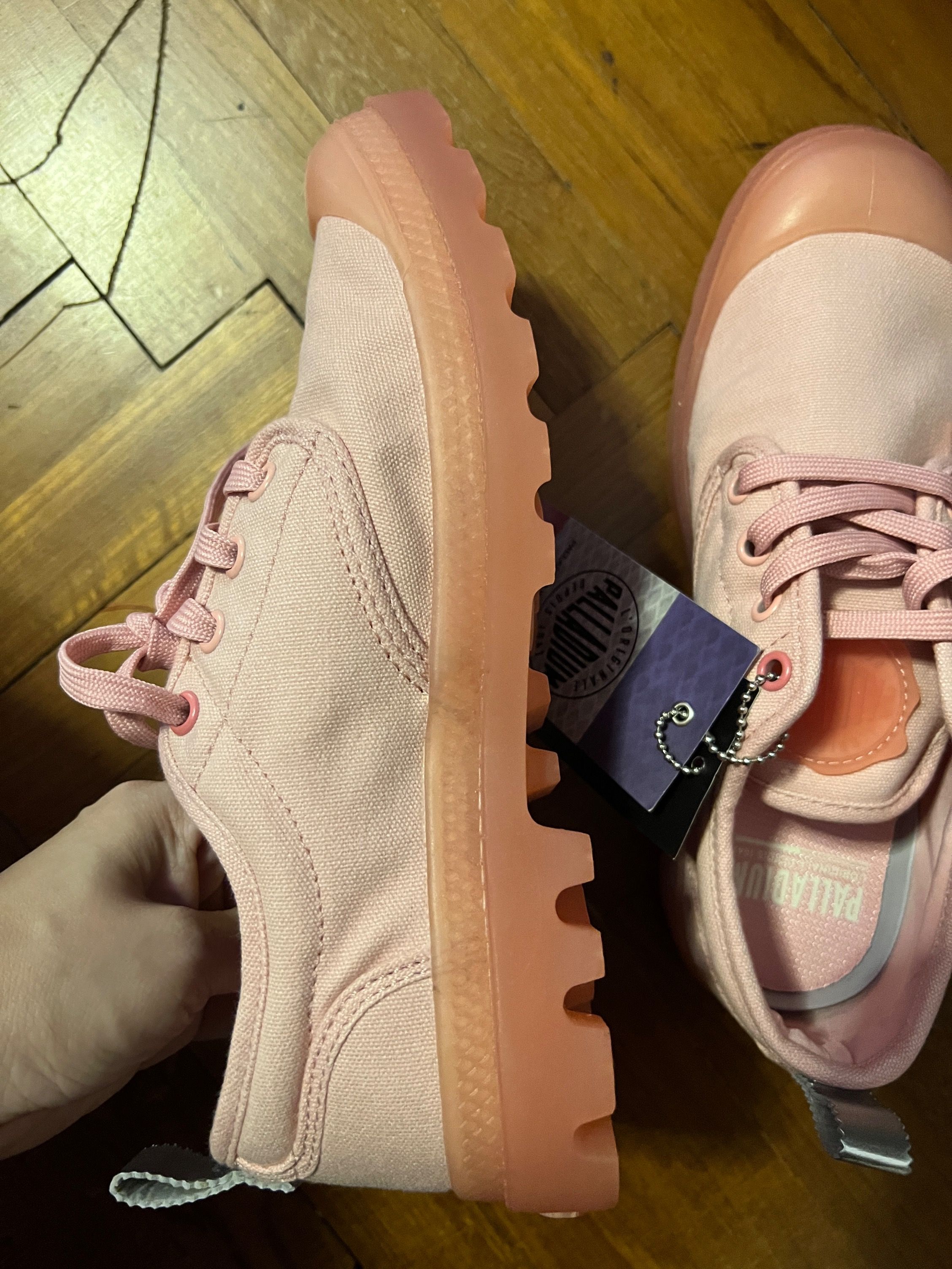 Palladium rose pale store