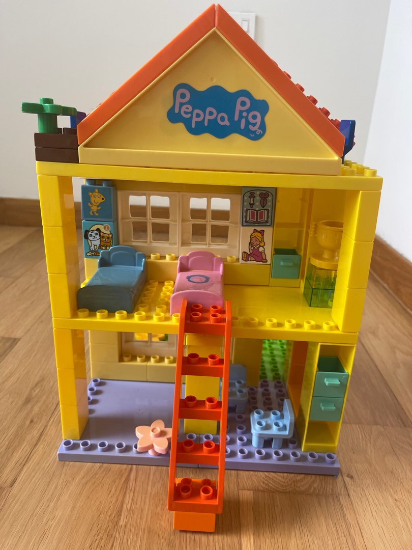 Peppa Pig LEGO house FREE Hobbies Toys Toys Games on Carousell