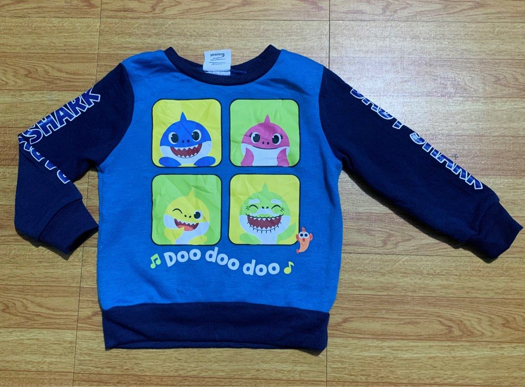 Pinkfong baby shark sweater