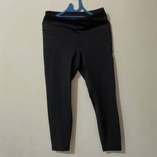 [PRELOVED] Black Sport Long Legging 90 degree by Reflex  / bawahan olahraga wanita